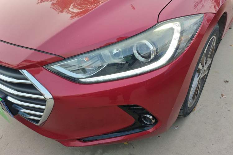 Used Hyundai Elantra (6th Generation / Lingdong) 2016 1.6L Automatic ZhiXuan – Elite Version Left Front Headlight