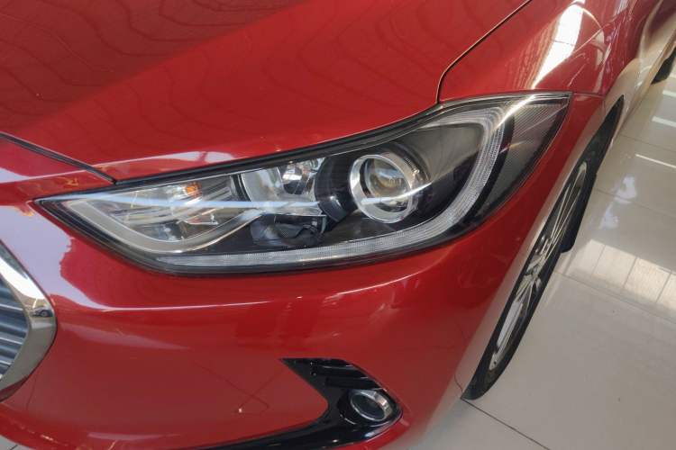 Used Hyundai Elantra (6th Generation / Lingdong) 2016 1.6L Automatic ZhiXuan – Elite Version Left Front Headlight