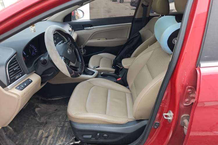 Used Hyundai Elantra (6th Generation / Lingdong) 2016 1.6L Automatic ZhiXuan · Luxury Version Left Front Seat