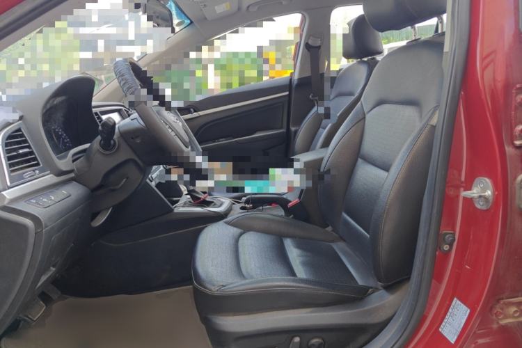Used Hyundai Elantra (6th Generation / Lingdong) 2016 1.6L Automatic ZhiXuan · Luxury Version Left Front Seat