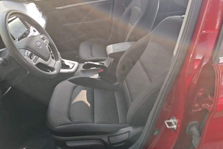 Used Hyundai Elantra (6th Generation / Lingdong) 2016 1.6L Automatic ZhiXuan – Elite Version Left Front Seat