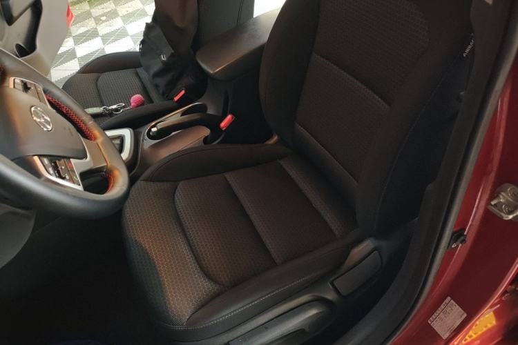 Used Hyundai Elantra (6th Generation / Lingdong) 2016 1.6L Automatic ZhiXuan – Elite Version Left Front Seat
