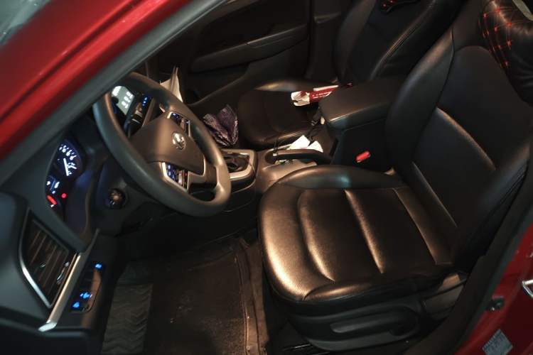 Used Hyundai Elantra (6th Generation / Lingdong) 2016 1.6L Automatic ZhiXuan – Elite Version Left Front Seat