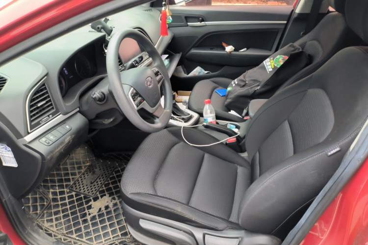 Used Hyundai Elantra (6th Generation / Lingdong) 2016 1.6L Automatic ZhiXuan – Elite Version Left Front Seat