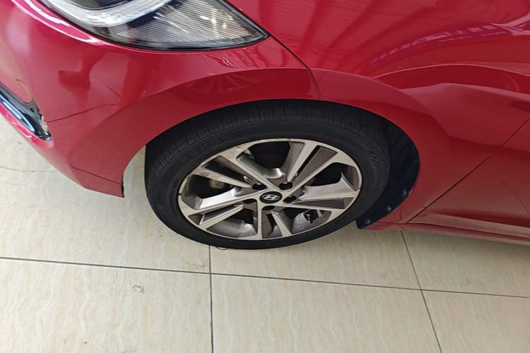 Used Hyundai Elantra (6th Generation / Lingdong) 2016 1.6L Automatic ZhiXuan – Elite Version Left Front Wheel Hub