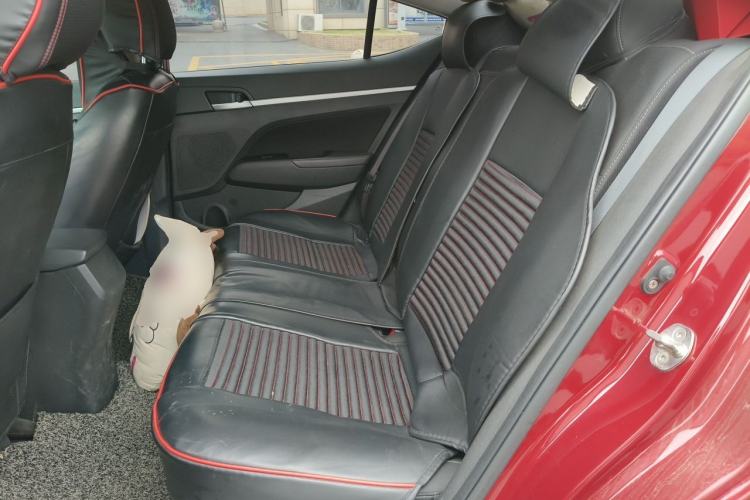 Used Hyundai Elantra (6th Generation / Lingdong) 2016 1.6L Automatic ZhiXuan – Elite Version Left Rear Seat