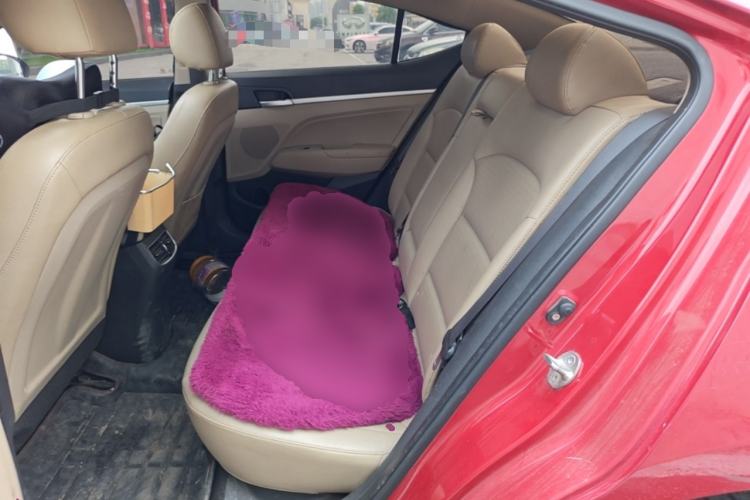 Used Hyundai Elantra (6th Generation / Lingdong) 2016 1.6L Automatic ZhiXuan · Luxury Version Left Rear Seat