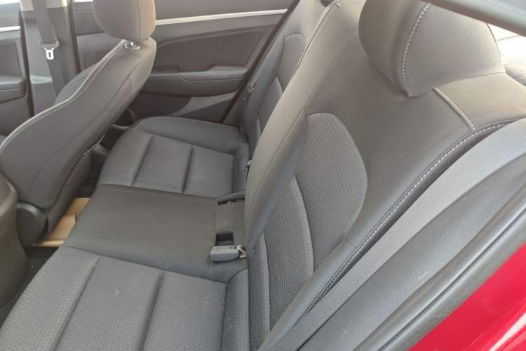Used Hyundai Elantra (6th Generation / Lingdong) 2016 1.6L Automatic ZhiXuan – Elite Version Left Rear Seat