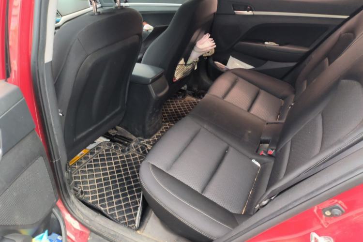 Used Hyundai Elantra (6th Generation / Lingdong) 2016 1.6L Automatic ZhiXuan – Elite Version Left Rear Seat