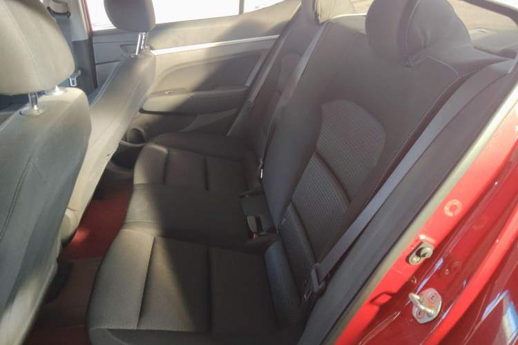 Used Hyundai Elantra (6th Generation / Lingdong) 2016 1.6L Automatic ZhiXuan – Elite Version Left Rear Seat