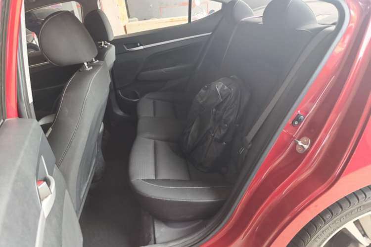 Used Hyundai Elantra (6th Generation / Lingdong) 2016 1.6L Automatic ZhiXuan – Elite Version Left Rear Seat