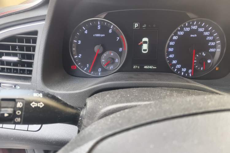 Used Hyundai Elantra (6th Generation / Lingdong) 2016 1.4T Dual-Clutch Xuan Dong · Dynamic Version Odometer Close Up