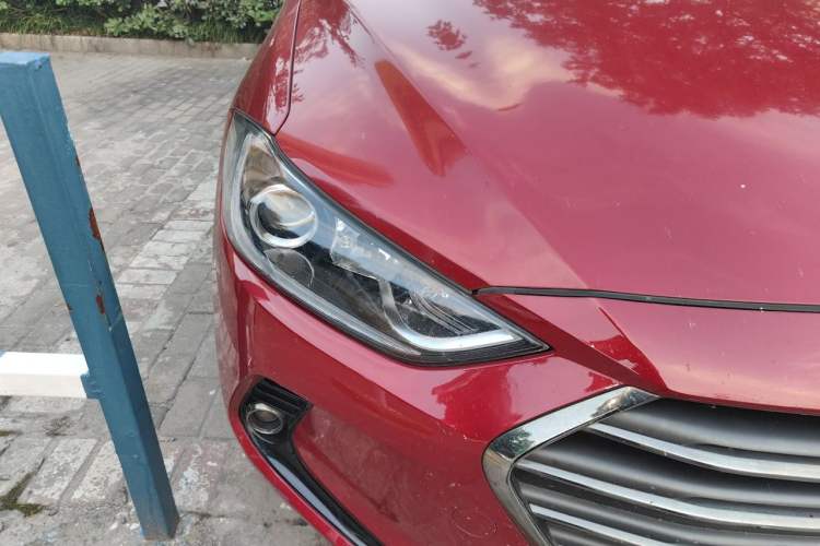 Used Hyundai Elantra (6th Generation / Lingdong) 2016 1.6L Automatic ZhiXuan – Elite Version Right Front Headlight