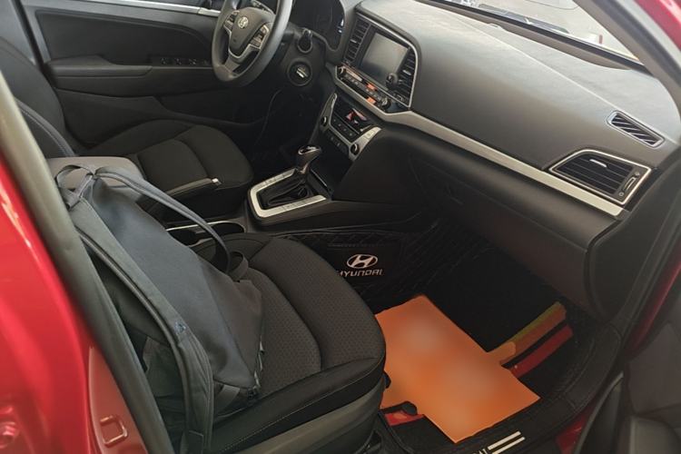 Used Hyundai Elantra (6th Generation / Lingdong) 2016 1.6L Automatic ZhiXuan – Elite Version Right Front Seat