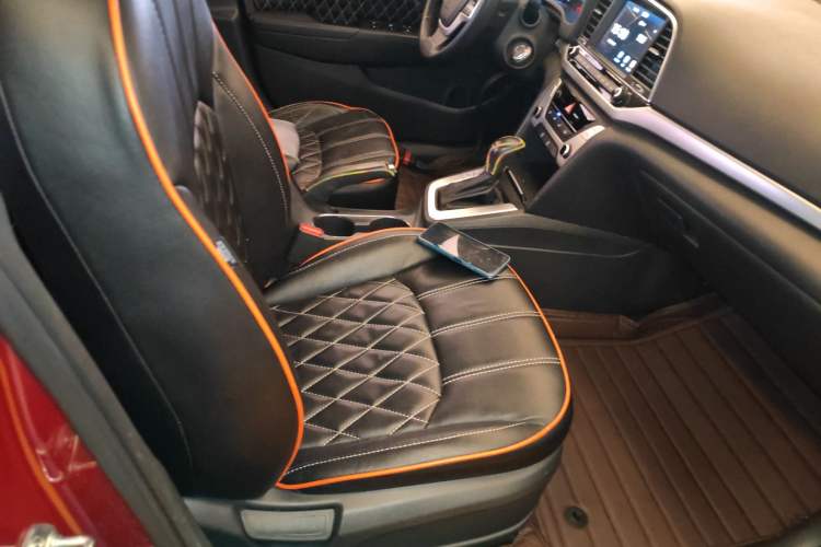 Used Hyundai Elantra (6th Generation / Lingdong) 2016 1.6L Automatic ZhiXuan – Elite Version Right Front Seat
