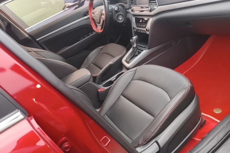 Used Hyundai Elantra (6th Generation / Lingdong) 2016 1.6L Automatic ZhiXuan – Elite Version Right Front Seat