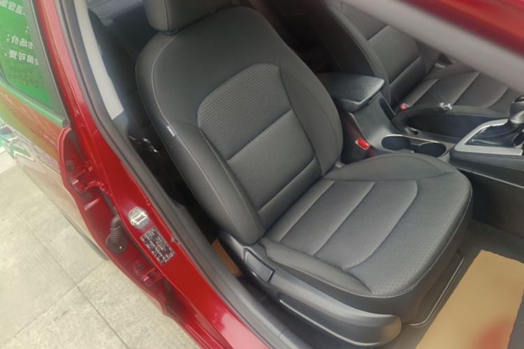 Used Hyundai Elantra (6th Generation / Lingdong) 2016 1.6L Automatic ZhiXuan – Elite Version Right Front Seat