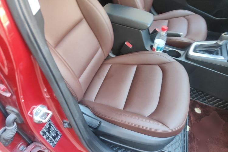 Used Hyundai Elantra (6th Generation / Lingdong) 2016 1.6L Automatic ZhiXuan – Elite Version Right Front Seat