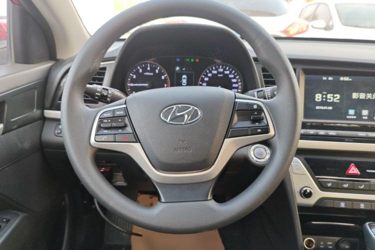 Used Hyundai Elantra (6th Generation / Lingdong) 2016 1.6L Automatic ZhiXuan – Elite Version Steering Wheel