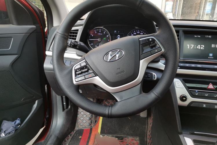 Used Hyundai Elantra (6th Generation / Lingdong) 2016 1.6L Automatic ZhiXuan – Elite Version Steering Wheel