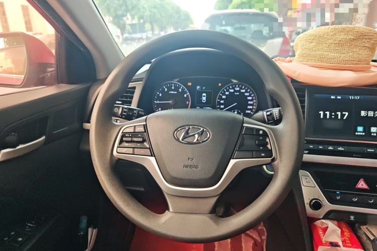 Used Hyundai Elantra (6th Generation / Lingdong) 2016 1.6L Automatic ZhiXuan – Elite Version Steering Wheel