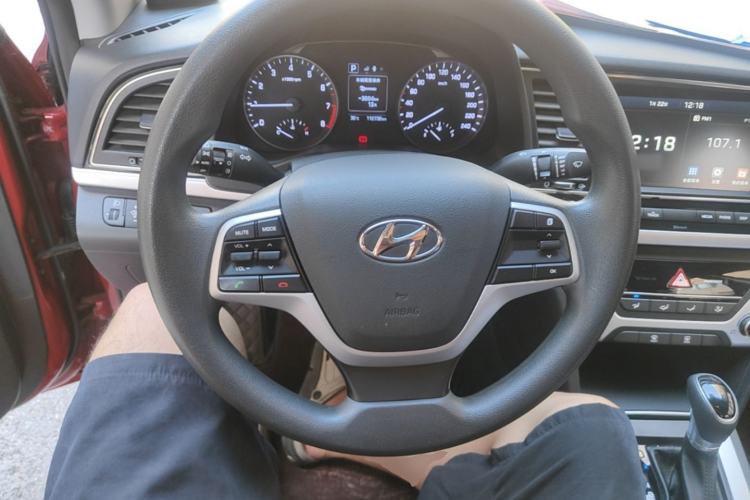 Used Hyundai Elantra (6th Generation / Lingdong) 2016 1.6L Automatic ZhiXuan – Elite Version Steering Wheel