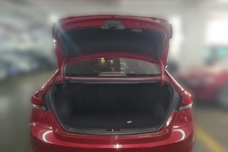 Used Hyundai Elantra (6th Generation / Lingdong) 2016 1.6L Automatic ZhiXuan – Elite Version Trunk