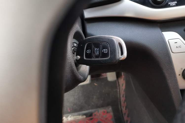 Used Hyundai Elantra (6th Generation / Lingdong) 2016 1.6L Automatic ZhiXuan – Elite Version Vehicle Key