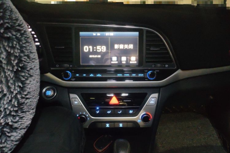 Used Hyundai Elantra (6th Generation / Lingdong) 2016 1.6L Automatic ZhiXuan – Elite Version Audio And AC Panel
