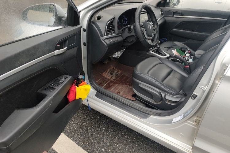 Used Hyundai Elantra (6th Generation / Lingdong) 2016 1.6L Automatic ZhiXuan – Elite Version Driver Seat