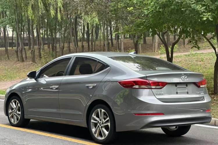 Used Hyundai Elantra (6th Generation / Lingdong) 2016 1.6L Automatic ZhiXuan – Elite Version Exterior 3