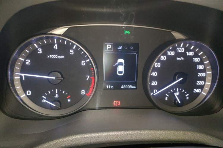 Used Hyundai Elantra (6th Generation / Lingdong) 2016 1.6L Automatic ZhiXuan – Elite Version Instrument Cluster