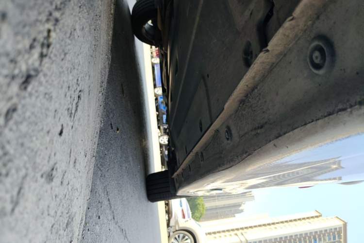 Used Hyundai Elantra (6th Generation / Lingdong) 2016 1.6L Automatic ZhiXuan – Elite Version Left Side Sill