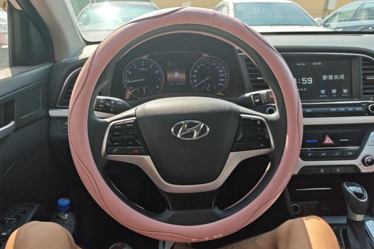 Used Hyundai Elantra (6th Generation / Lingdong) 2016 1.6L Automatic ZhiXuan – Elite Version Steering Wheel
