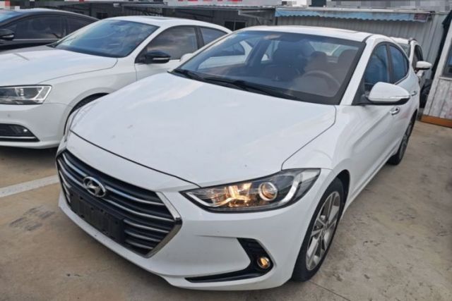 Gebrauchter Hyundai Elantra (6th Generation / Lingdong) 2016 1.6L Automatic ZhiXuan – Elite Version