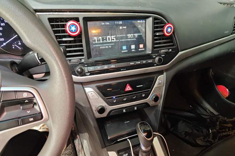 Used Hyundai Elantra (6th Generation / Lingdong) 2016 1.6L Automatic ZhiXuan – Elite Version Audio And AC Panel