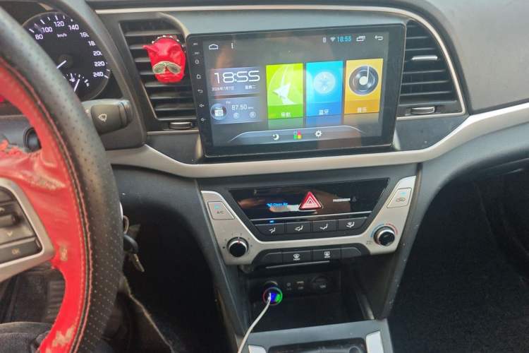 Used Hyundai Elantra (6th Generation / Lingdong) 2016 1.6L Manual ZhiXuan · Dynamic Model Audio And AC Panel