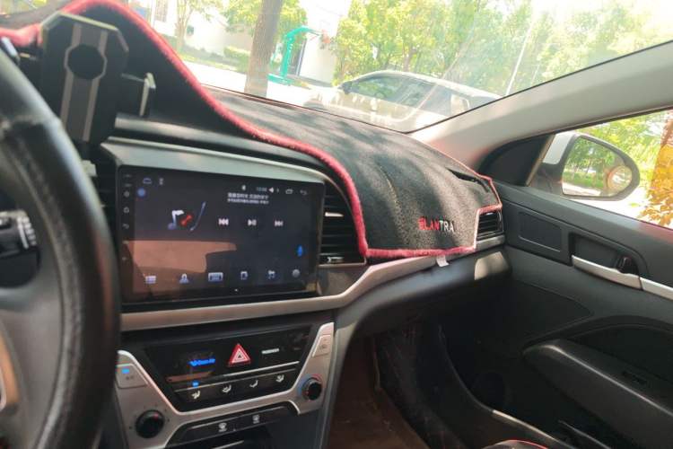 Used Hyundai Elantra (6th Generation / Lingdong) 2016 1.6L Manual ZhiXuan · Dynamic Model Audio And AC Panel
