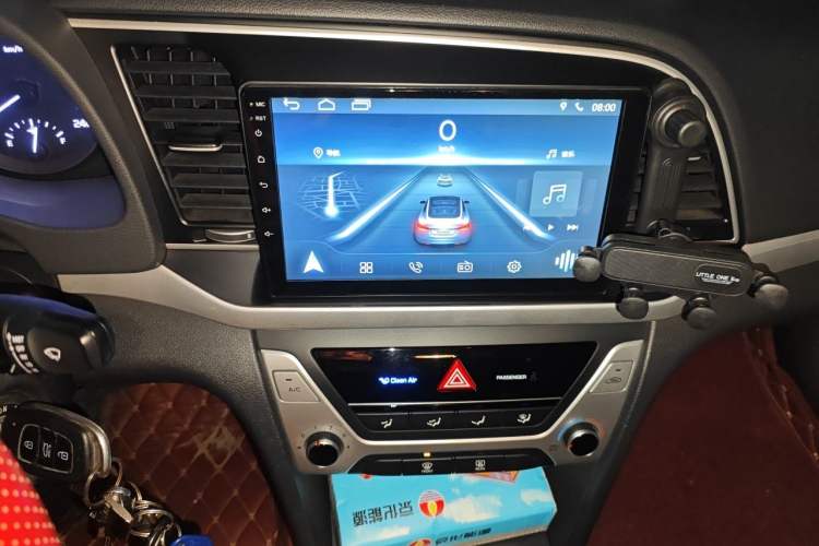 Used Hyundai Elantra (6th Generation / Lingdong) 2016 1.6L Manual ZhiXuan·Youth Edition Audio And AC Panel