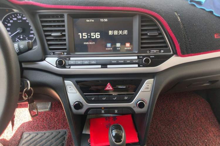 Used Hyundai Elantra (6th Generation / Lingdong) 2016 1.6L Automatic ZhiXuan – Elite Version Audio And AC Panel