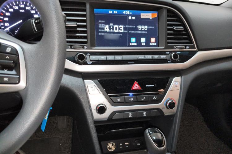 Used Hyundai Elantra (6th Generation / Lingdong) 2016 1.6L Automatic ZhiXuan – Elite Version Audio And AC Panel