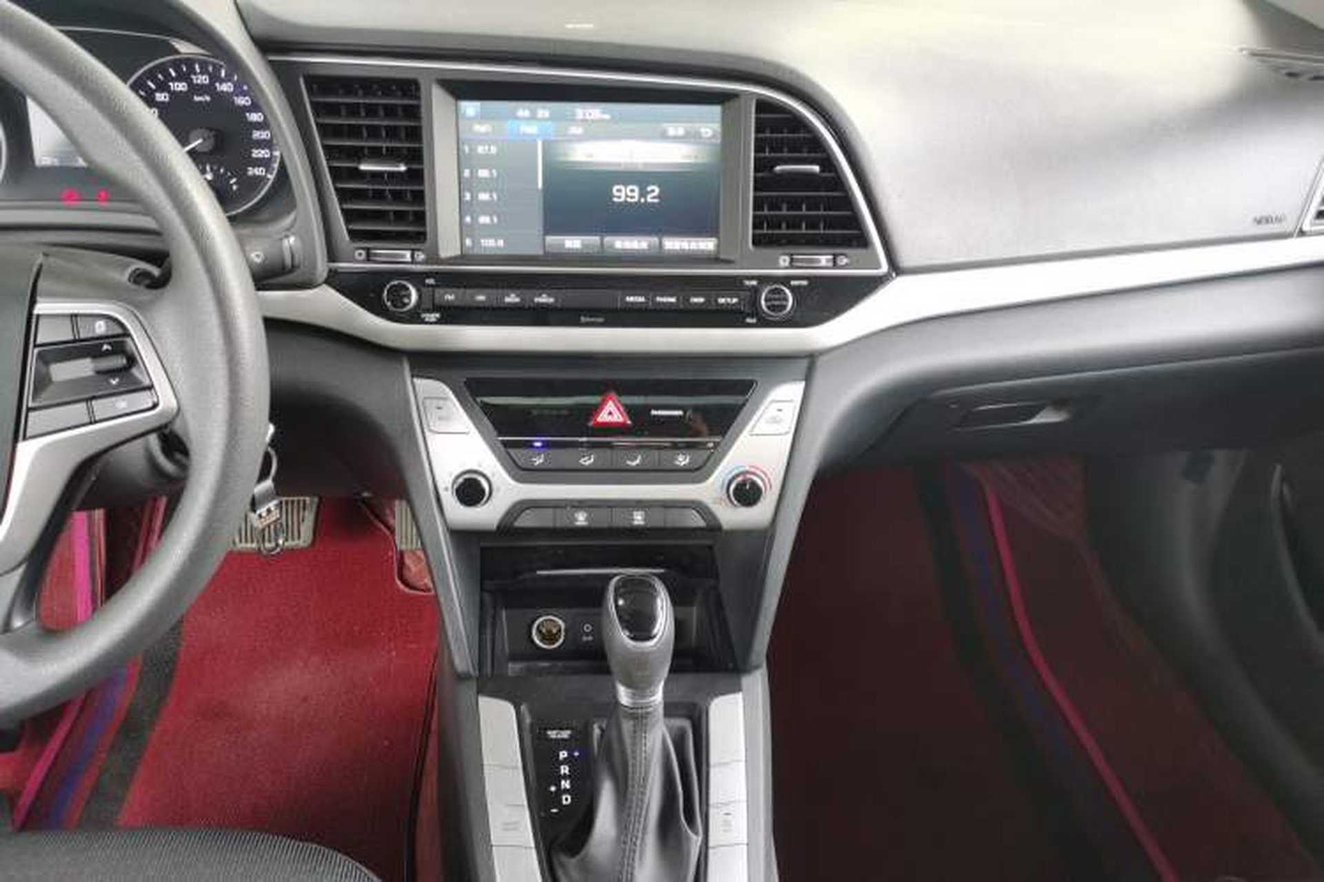 Used Hyundai Elantra (6th Generation / Lingdong) 2016 1.6L Automatic ZhiXuan – Elite Version Audio And AC Panel