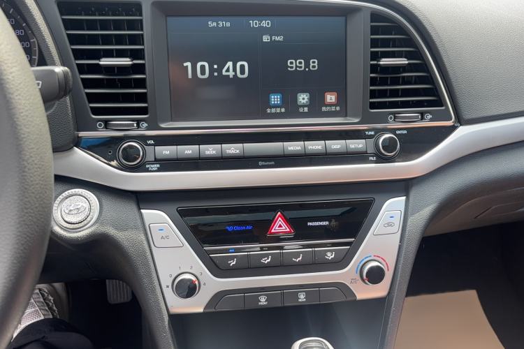 Used Hyundai Elantra (6th Generation / Lingdong) 2016 1.6L Automatic ZhiXuan – Elite Version Audio And AC Panel