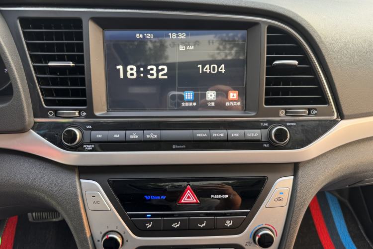 Used Hyundai Elantra (6th Generation / Lingdong) 2016 1.6L Automatic ZhiXuan – Elite Version Audio And AC Panel