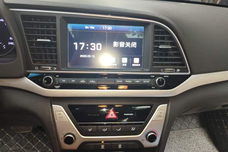 Used Hyundai Elantra (6th Generation / Lingdong) 2016 1.6L Automatic ZhiXuan – Elite Version Audio And AC Panel