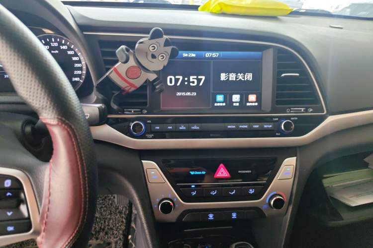 Used Hyundai Elantra (6th Generation / Lingdong) 2016 1.6L Automatic ZhiXuan – Elite Version Audio And AC Panel