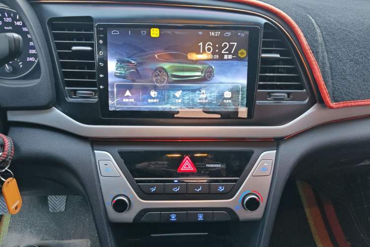 Used Hyundai Elantra (6th Generation / Lingdong) 2016 1.6L Manual ZhiXuan·Youth Edition Audio And AC Panel