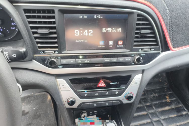 Used Hyundai Elantra (6th Generation / Lingdong) 2016 1.6L Automatic ZhiXuan – Elite Version Audio And AC Panel