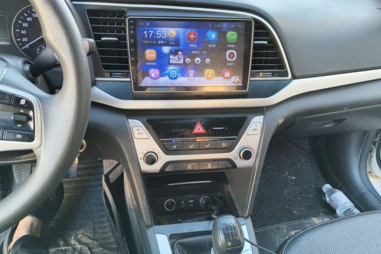 Used Hyundai Elantra (6th Generation / Lingdong) 2016 1.6L Manual ZhiXuan · Dynamic Model Audio And AC Panel