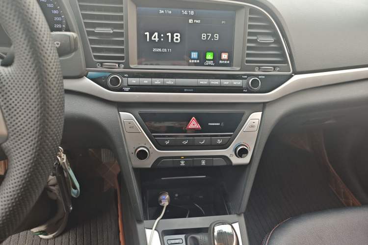 Used Hyundai Elantra (6th Generation / Lingdong) 2016 1.6L Automatic ZhiXuan – Elite Version Audio And AC Panel